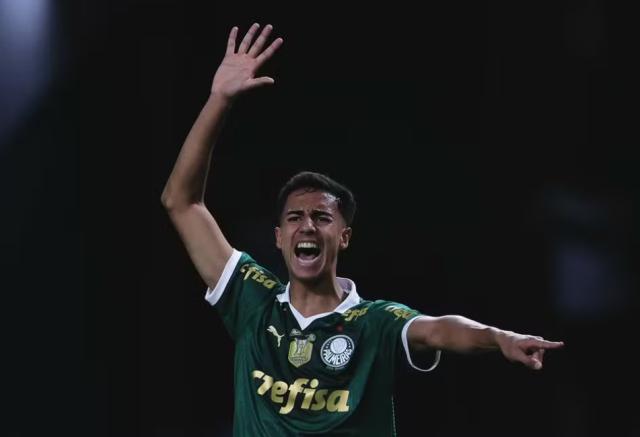 开云体育直播-若曼城4000万欧买他 雷斯将成巴甲卖出最贵中卫！