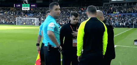 开云体育在直播-【英超】萨卡破门 班福德失点 利兹联0比1阿森纳